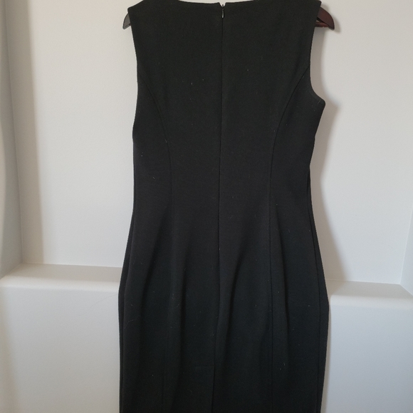 Gently worn Cleo Petite sleeveless dress. Size 6. Black with pink. - Picture 2 of 2